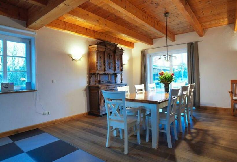 Отель Feriengut Dalwitz Dorf Dalwitz