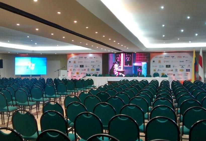 Отель Isla Verde