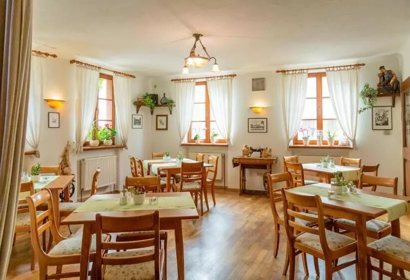 Hotelli Landgasthof May