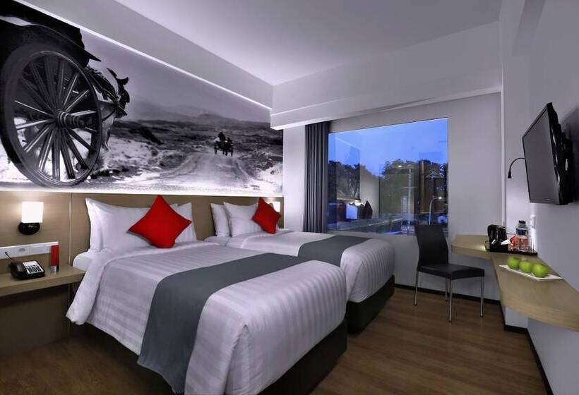 בית מלון כפרי Neo+waru Sidoarjo By Aston