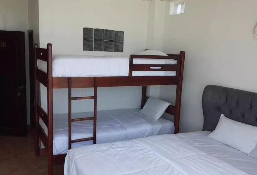 ホテル Paradise Beach