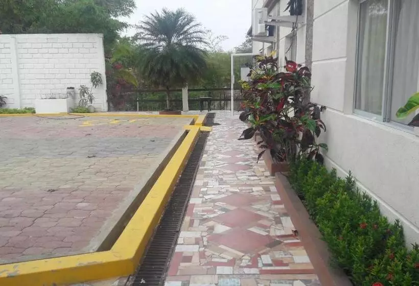 ホテル Paradise Beach