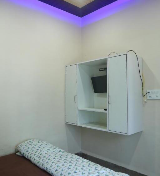 Отель Siddharth