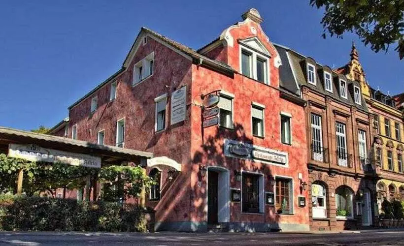 Hotelli Villa Croatia & Restaurant Adria