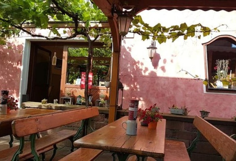 Отель Villa Croatia & Restaurant Adria