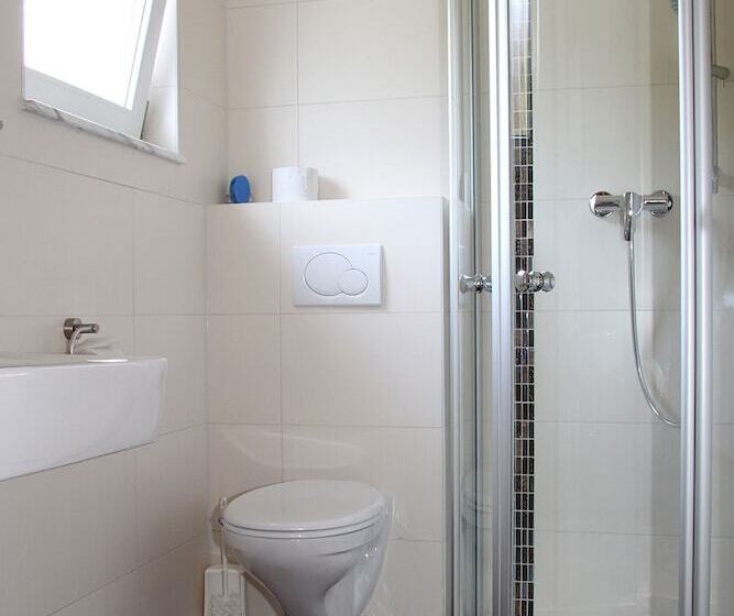 Отель Villa Croatia & Restaurant Adria