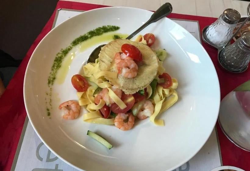 Zum Bahnhöfle Restaurant & Hotel   Albbruck Am Rhein