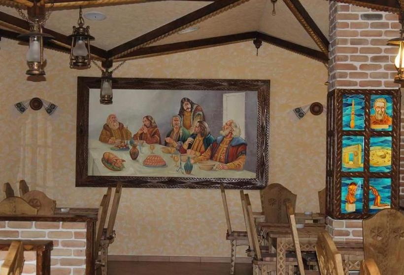 بنسيون Hanul Tentea