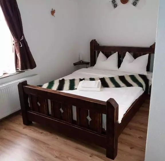 Majatalo Hanul Tentea