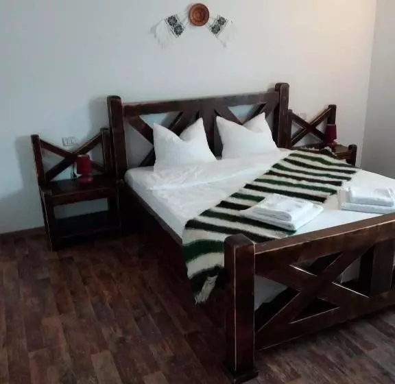 Majatalo Hanul Tentea