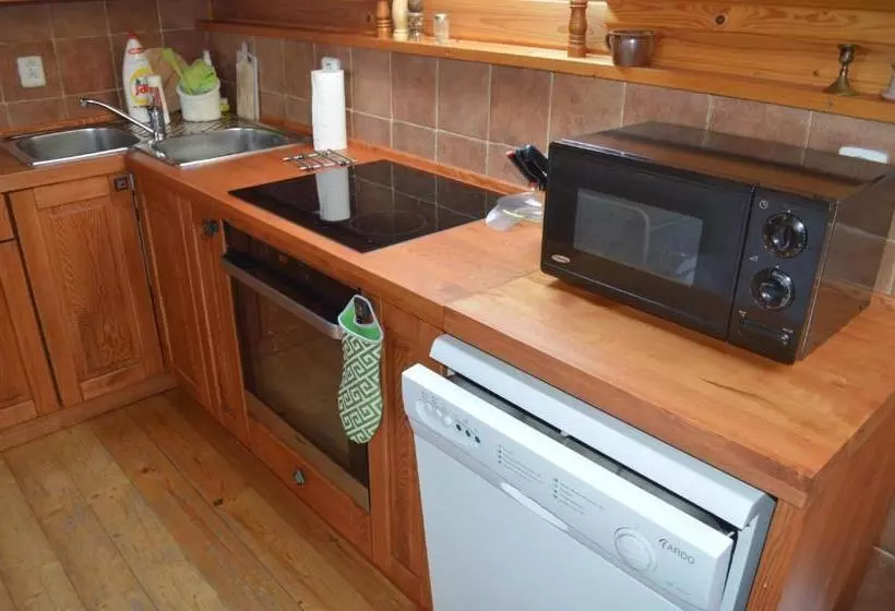 Majatalo Penzion 409