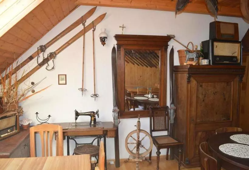 Majatalo Penzion 409