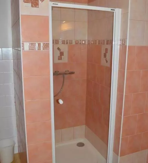 Majatalo Penzion 409