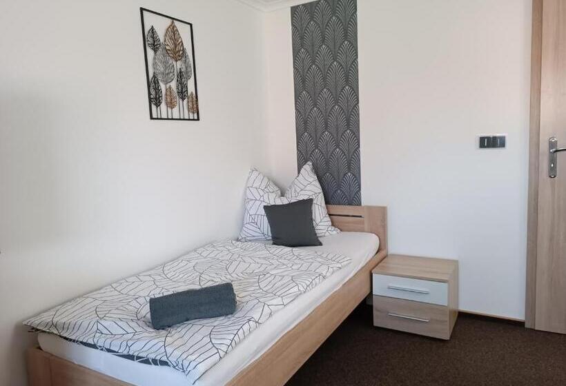 펜션 Penzion Kolonka