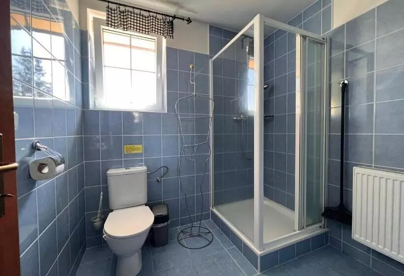 Retkeilymaja Penzion Farma žleby