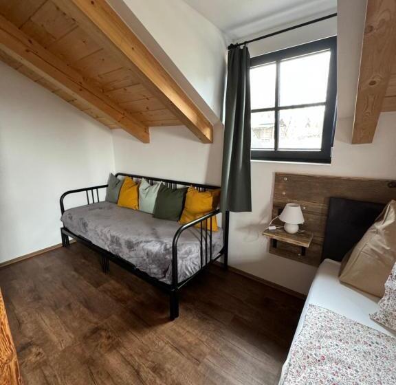 ユースホステル Penzion Farma žleby