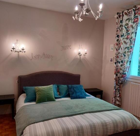 Bed and Breakfast La Maison De Marie, Au Coeur De La Campagne Avec Table D Hôtes Sur Réservation