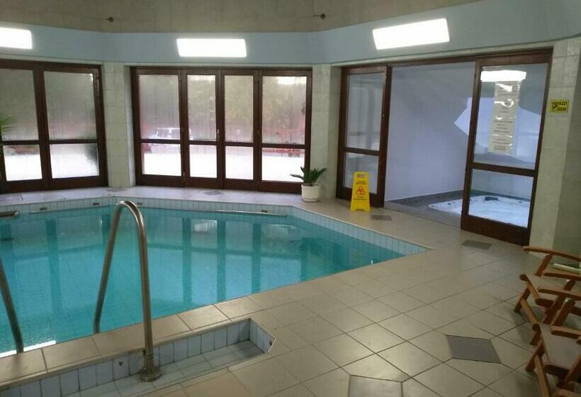 민박 Odvaskő étterem és Panzió