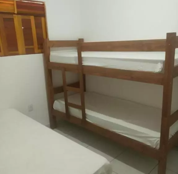 Casa Do Mochileiro Airport Hostel & Pousada