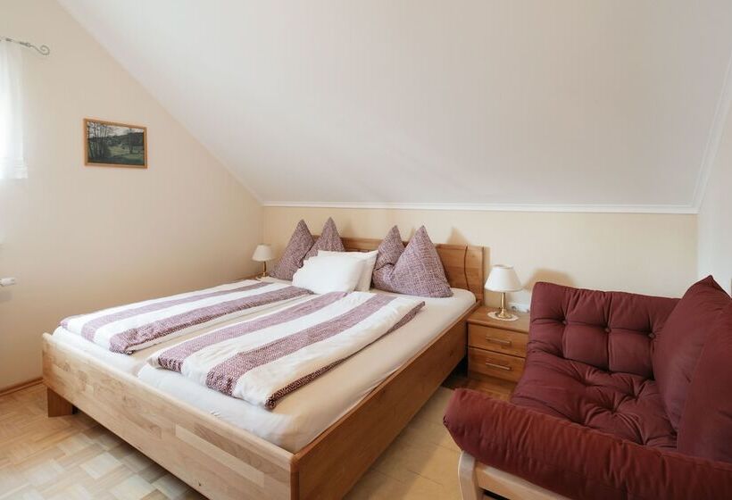 Gästehaus Pension Lang