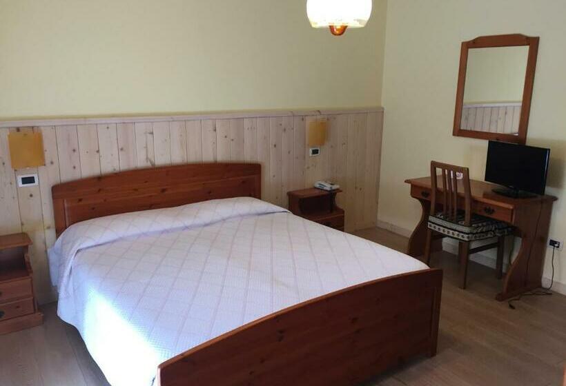 בית מלון כפרי Al Garibaldino