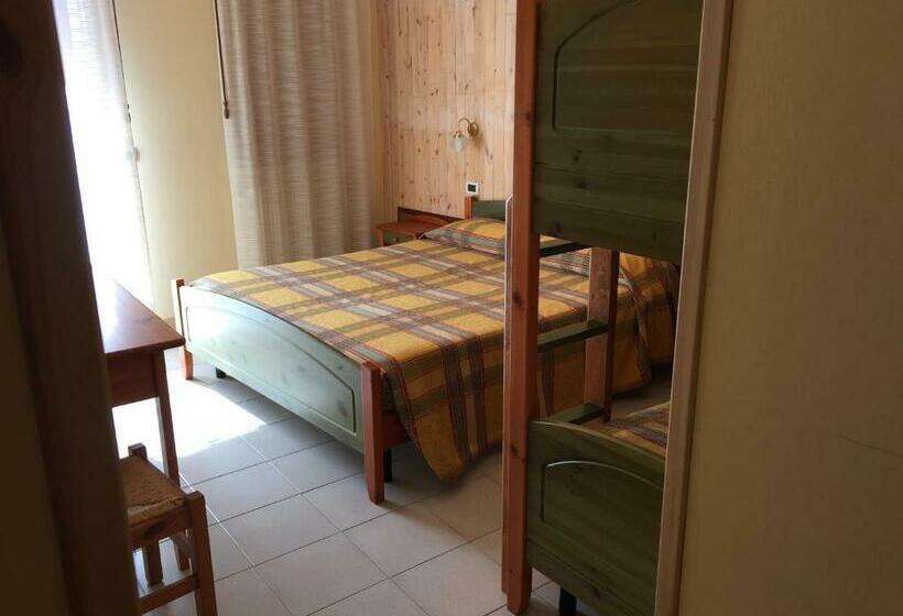 בית מלון כפרי Al Garibaldino