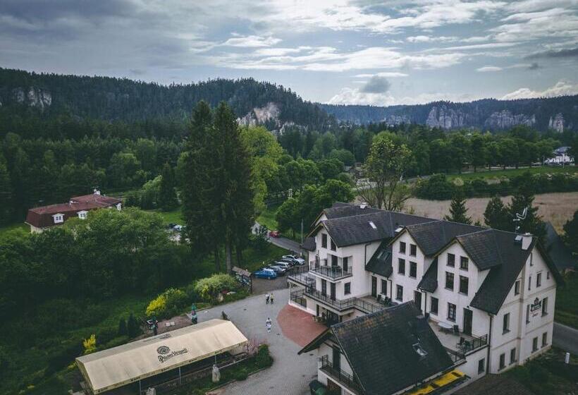 בית מלון כפרי Javor