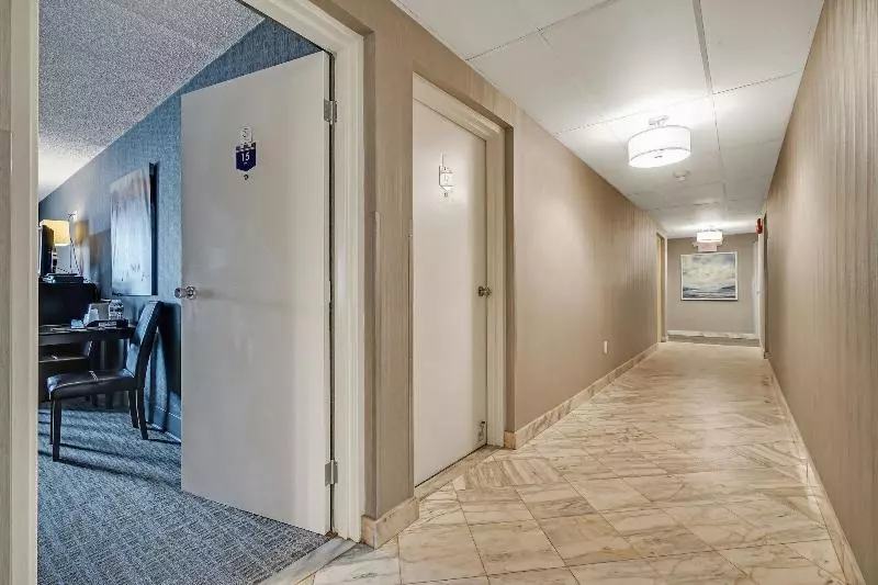 Hotelli Blue Creek Inn