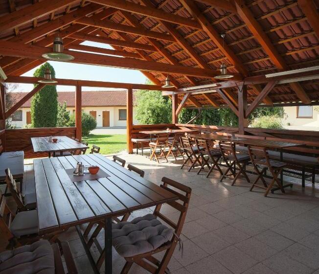 בית מלון כפרי Kobero