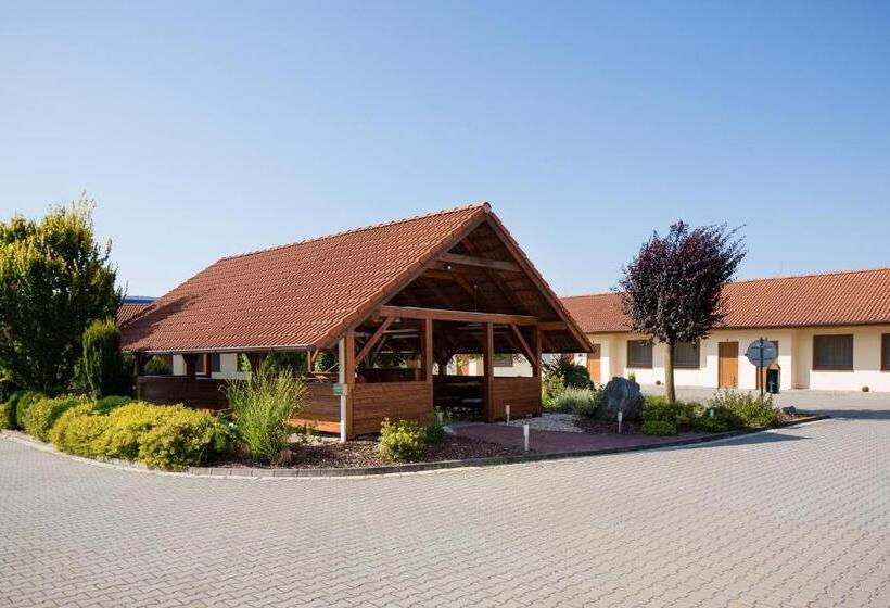 בית מלון כפרי Kobero