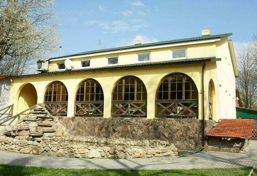 בית מלון כפרי Mlyn