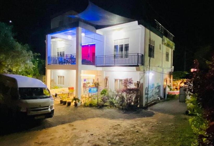 Otel Mountain Villa Adam S Peak