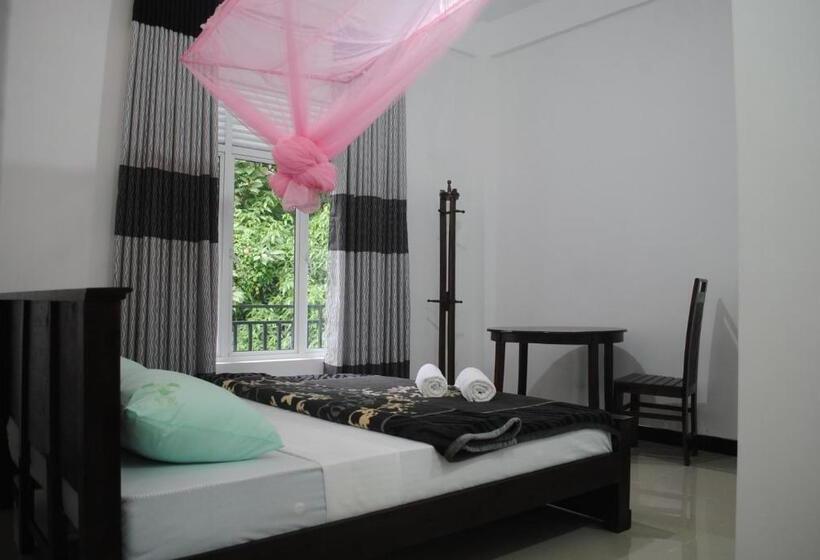 Otel Mountain Villa Adam S Peak