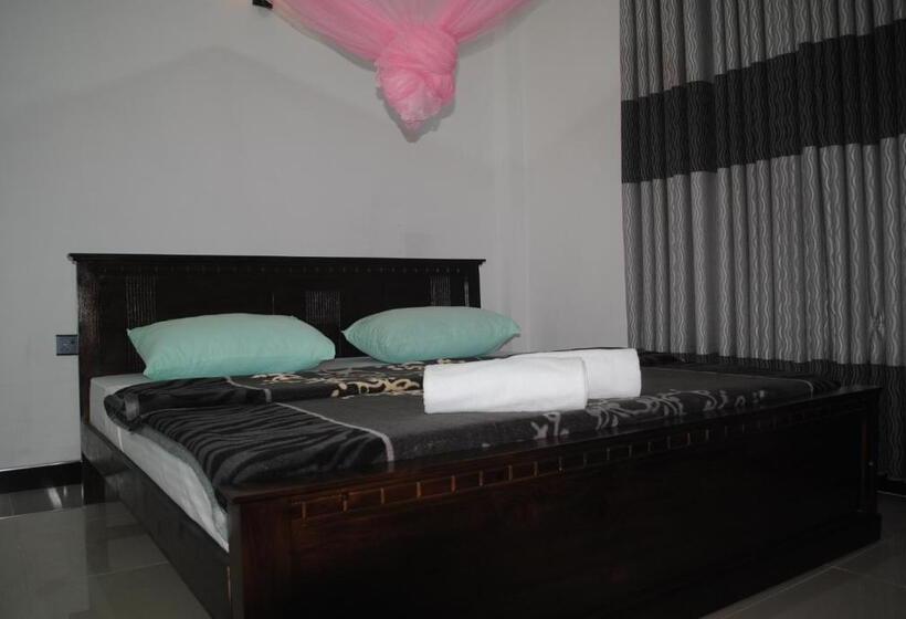 Hotell Mountain Villa Adam S Peak