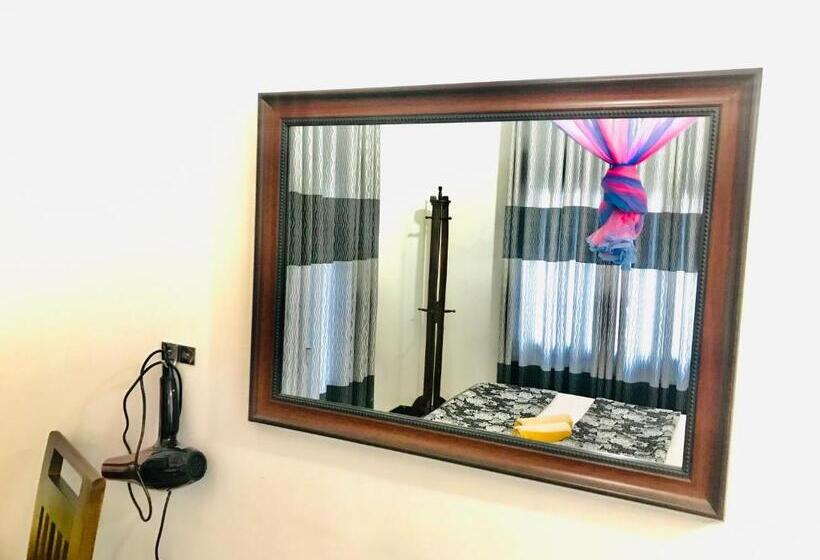 Hotel Mountain Villa Adam S Peak