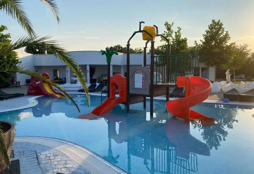 ホテル Resort Plaza Lake