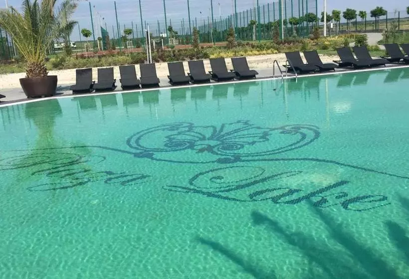 ホテル Resort Plaza Lake