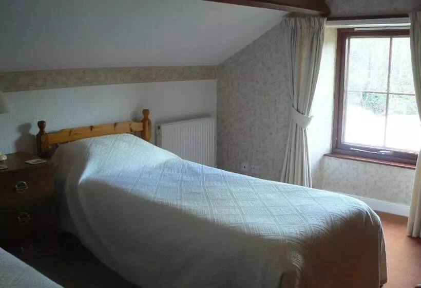 ペンション Forest How Guest House