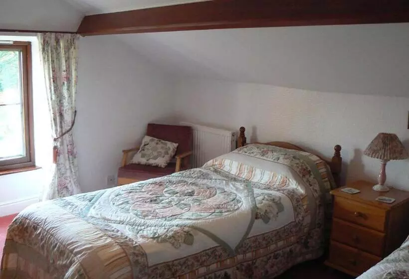 ペンション Forest How Guest House