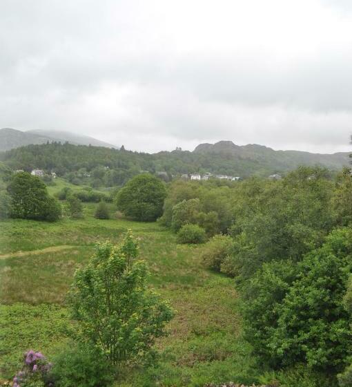 膳宿费 Forest How Guest House