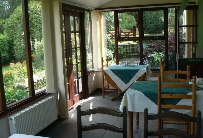 ペンション Forest How Guest House