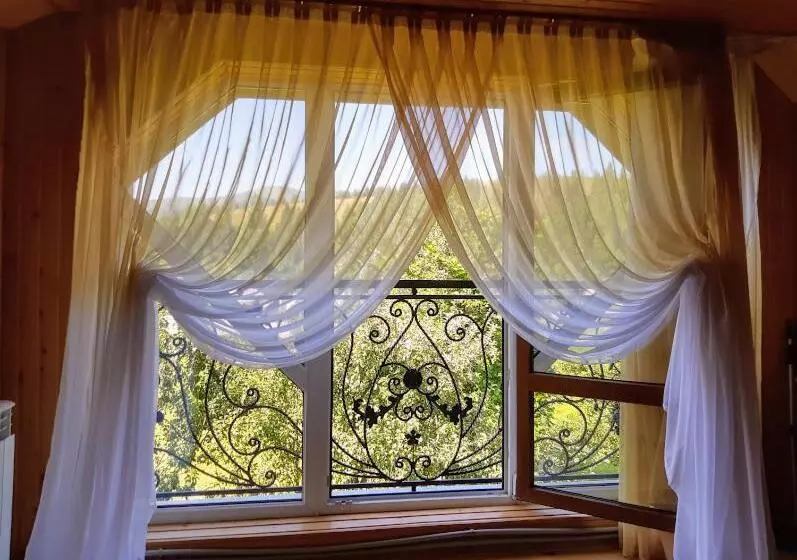 Majatalo Gostynna Rodyna