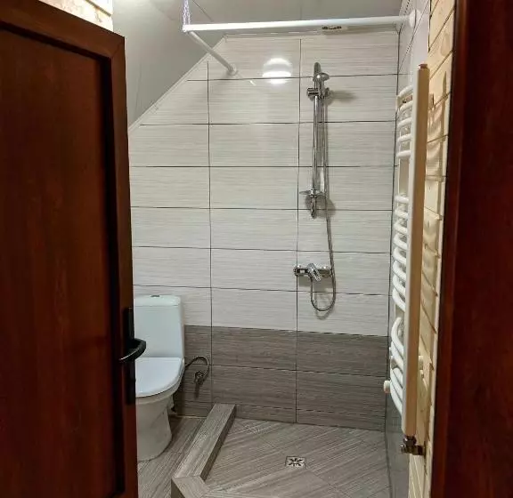 Majatalo Gostynna Rodyna