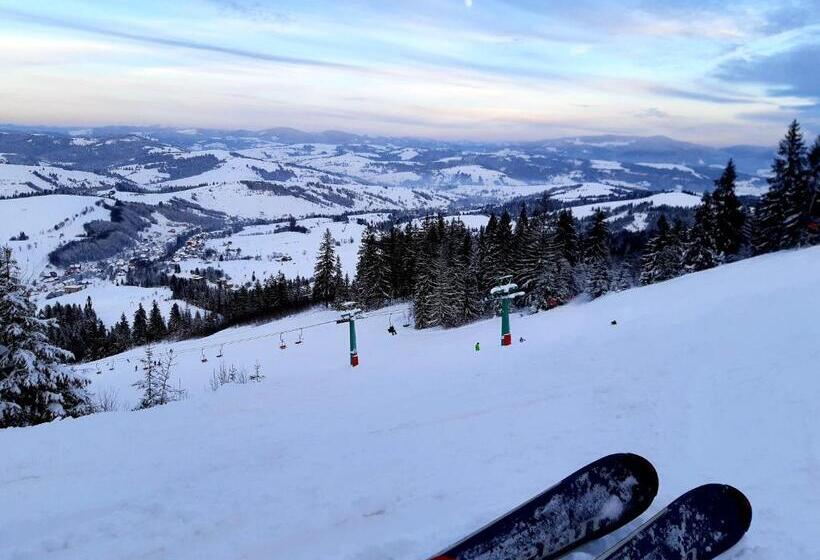 ペンション Gostynna Rodyna