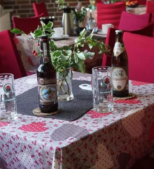 Majatalo Gästehaus Am Steinwald