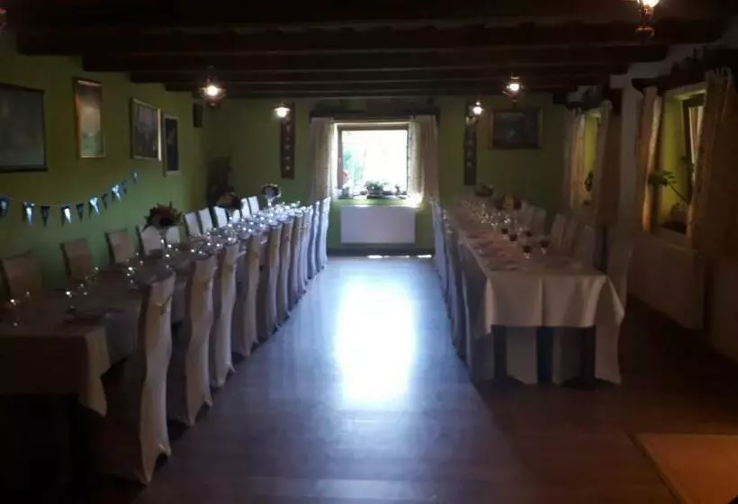 Majatalo Penzión Hubert Levoča