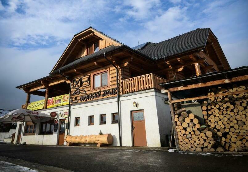 פנסיון Penzion Oravsky Zrub