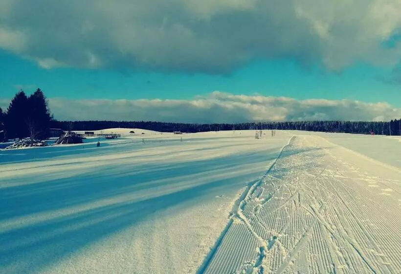 Majatalo Penzion Tina