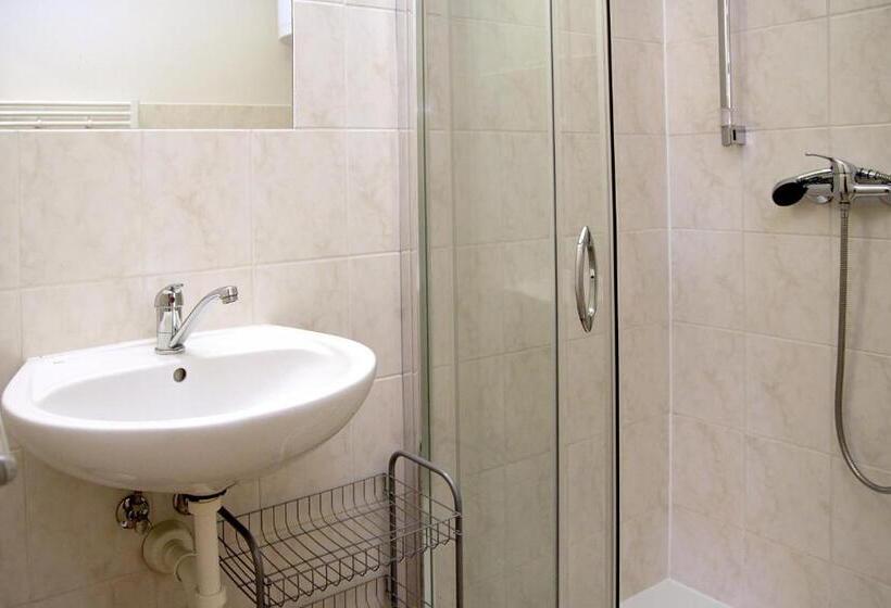 ペンション Sedlecký Dvůr