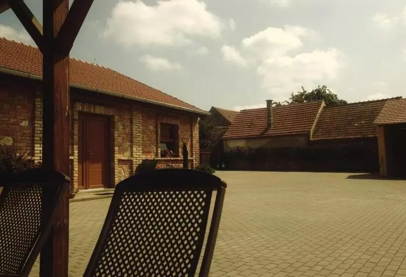 پانسیون Sedlecký Dvůr